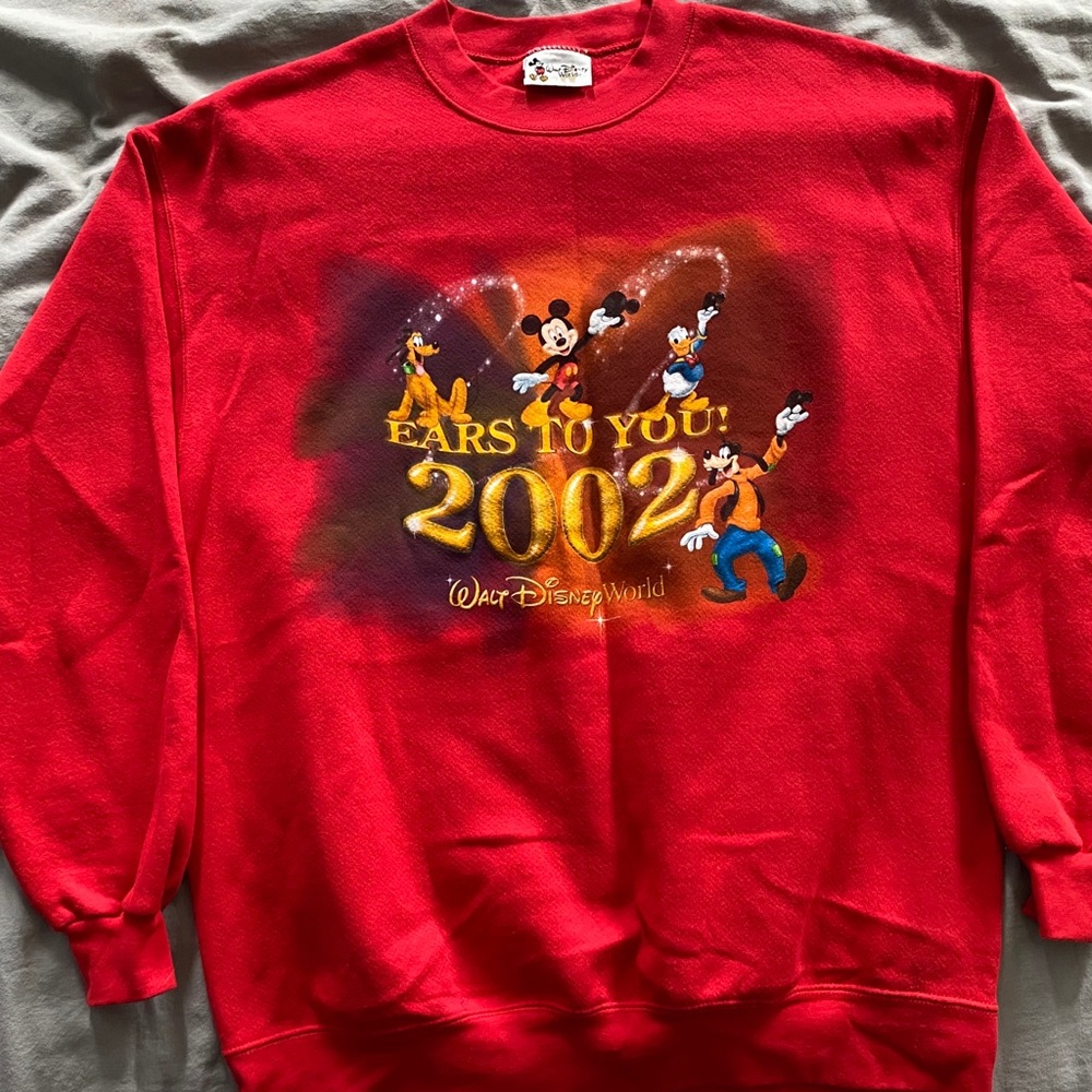 Vintage Disney crewneck red sweater 2002